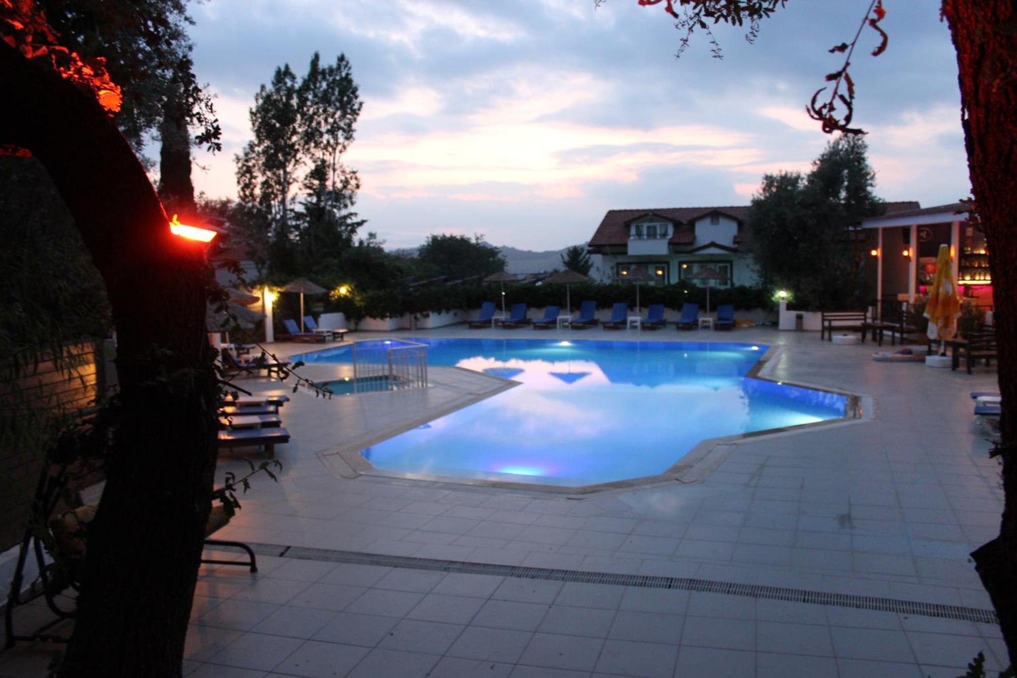 Tunacan Hotel Oludeniz Exterior photo